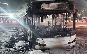 以色列遭恐怖攻擊？3輛巴士「連環爆」