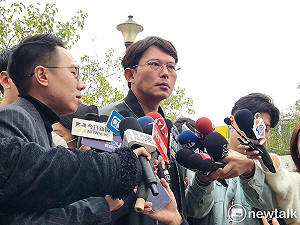 民眾黨加入反罷免? 黃國昌:循黨內民主程序討論