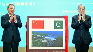 沒有航班也沒有乘客 中國在巴基斯坦造新機場養蚊子