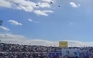 以戰機飛越真主黨領導人葬禮! 黎巴嫩民眾：以色列去死  伊朗 : 侵犯黎主權