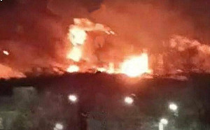 （影）俄16萬噸彈藥被毀 損失近5成! 烏軍無人機攻擊 俄國煉油廠大火