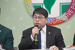 中配網紅指武統辯稱是「言論自由」 黃帝穎怒斥:言論違反國際普世價值