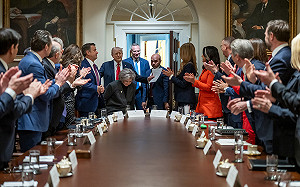 謝步智觀點》「信號門」事件 川普國安團隊犯下3大錯誤 恐遭受這3重擊