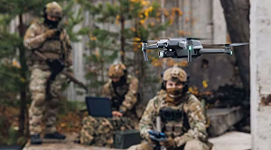 (影) 為尋回「灰色地帶」無人機!烏軍意外俘虜俄軍 還繳獲神秘電子戰系統