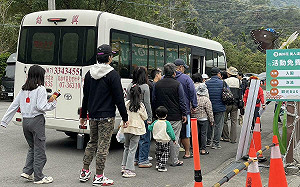 免費觀光巴士暢遊茂林  情人谷泡湯賞蝶好浪漫