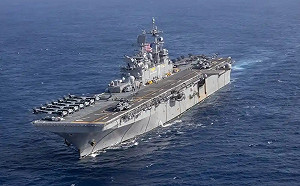無縫接軌美國號兩棲攻擊艦 美「閃電航母」前進印太