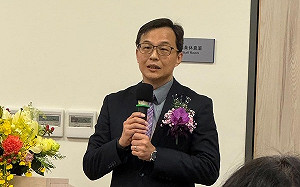 業者反彈「碰完錢再碰食物」重罰規定！食藥署強調：輔導沒有期限