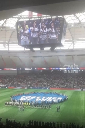 逢美必「噓」! 從籃球、冰球到足球賽 奏美國歌時加球迷發揚「新傳統」