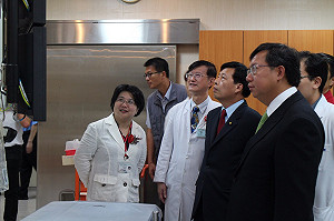 鄭文燦盼2年內　桃園醫院成為醫學中心