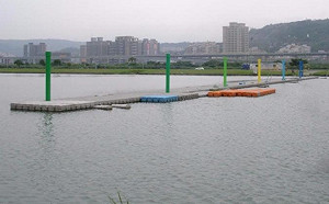 熱過頭！馬拉松泳場微風運河將投冰塊降溫