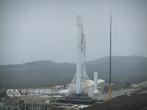 白霧茫茫中 福衛五號等待發射