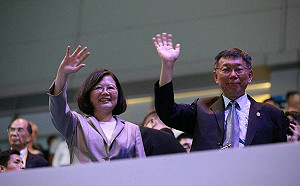 張正霖觀點》素人王八蛋大混戰 便宜了柯Ｐ