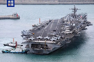 無視北韓抗議! 美航母卡爾·文森號進釜山作戰中心 金與正發話了...