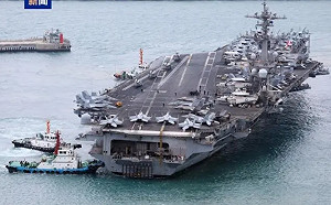 無視北韓抗議! 美航母卡爾·文森號進釜山作戰中心 金與正發話了...