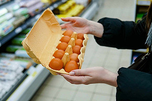 蛋價連2週漲達5元 蛋商:天冷會減產但先不會漲
