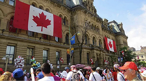 川普因素成加拿大選舉最大變數 自由黨支持率反回升