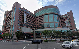 轟蔣萬對罷團查水表卻不查大葉高島屋 吳靜怡：廢話少說！拿出稽核報告與會議記錄