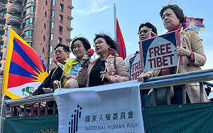 西藏抗暴日遊行  國家人權委員會首度率隊參與聲援