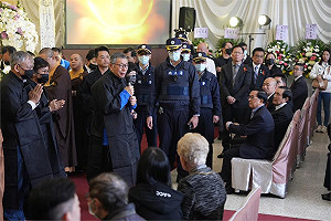 傳總統府原擬派員出席柯父告別式 陳智菡證實：柯家人婉拒 