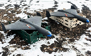 (影）點選後就會自行精準轟炸! 全自動自殺式無人機亮相 烏光纖技術大突破 