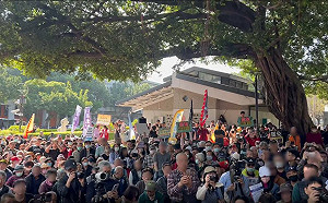 罷傅崐萁人潮爆棚！罷團：有人冒名「微光花蓮」收連署書 請大家務必謹慎！