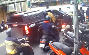 管仁健觀點》該安樂死的是比特犬？還是楊植斗？