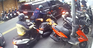 比特犬二度跳窗攻擊騎士 蔣萬安:罰最重並沒入犬隻