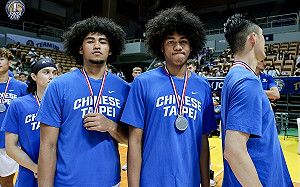 「賀氏兄弟」再披台灣戰袍出戰瓊斯盃 賀博放棄打U19美國隊：與哥哥並肩作戰同樣意義重大