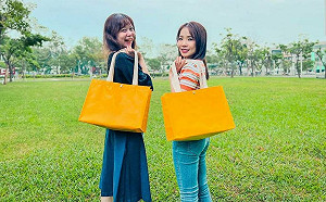 壽山動物園力推線上認養活動  滿額加贈限量黃色小鴨帆布包