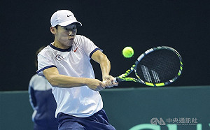 曾俊欣奪邁阿密網賽首勝 64強碰世界第10西西帕斯