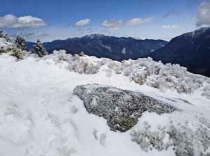 奇萊線持續積雪不退!太管處:暫緩前往