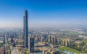 中國股市崩盤資金鏈中斷 金氏世界紀錄認證「最高爛尾」無限期停工