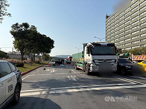 北市承德路2車擦撞  7旬騎士傷重不治