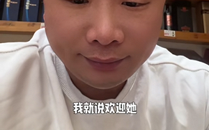 亞亞稱離台恐陷「萬劫不復的深淵」 中網紅氣炸要她解釋:難道回祖國懷抱不溫暖嗎?