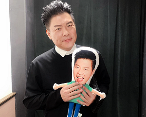 曾國城失言風波「巨幅廣告被催下架」!廠商急回應:已著手進行更換