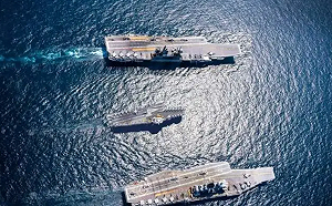 平平是航母 怎麼差這麼多? 印度航母同框大法國一大號 竟是用「P」的