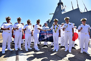 日本能代號寫紀錄!海自船艦首次停靠菲律賓蘇比克  釋「日菲聯手」訊號