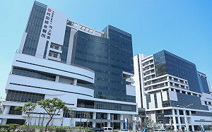 光田醫院向上院區啟用 賴清德恭喜盧秀燕有新醫院照護市民