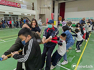 扶輪盃身心障礙者拔河比賽  選手全力奮戰盼「拔」得頭籌