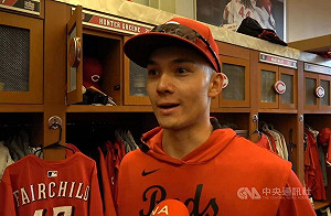 MLB勇士普羅法禁賽缺陣 補強台美混血費柴德入隊