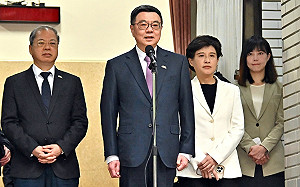 中配「小微」逾期居留 卓揆：內政部自然要依法繼續執行