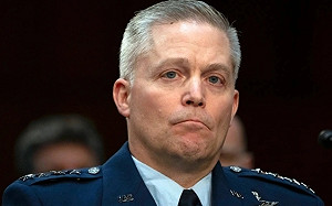 對總統不忠? 美國安局長與副手突然雙雙遭撤換 沃爾茲護航也無效