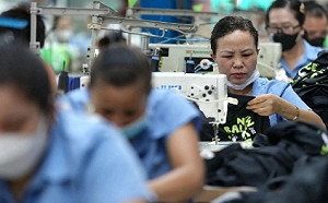 不是跪了就沒事! 越南願把美商品關稅降到0 納瓦羅 : 這遠遠不夠