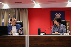 昨邀中部7首長 今接待侯友宜談應對美關稅 盧秀燕:不排除擴大串連