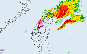快訊》大雷雨開轟中部「4縣市」！氣象署發布大雷雨特報