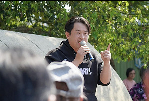 回力鏢!羅智強批貨櫃車宣傳搞罷免 陳柏惟反嗆:你過去跨區出車罷免我!