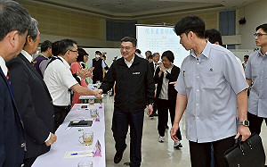 出席產業傾聽之旅第二站 卓揆：把握90天黃金時期加強與美談判交涉