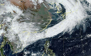 很大的低氣壓雲系！鄭明典曬圖：最不穩定天氣時段已過去 