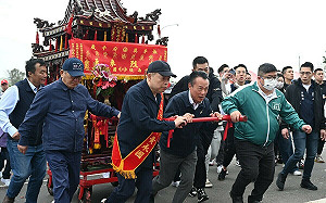 木柵聖母宮赴太保鎮福宮參香遶境  翁章梁：象徵嘉北連結、鄉情綿延