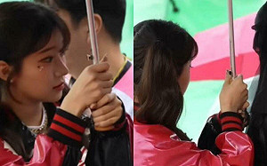 跨國應援惹議！李珠珢韓職「當撐傘小妹」 網嘆：回去做女僕